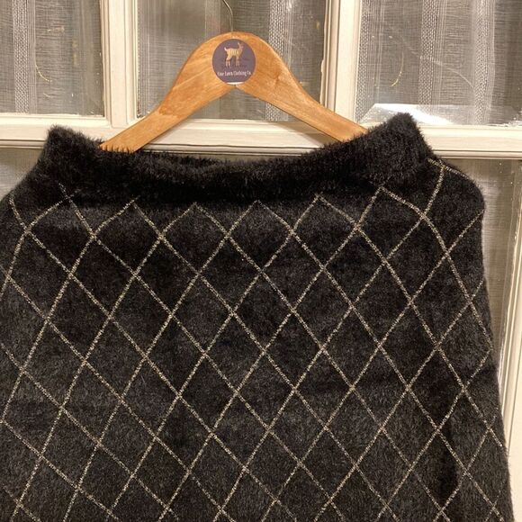 Rihoas Black and Gold Fuzzy Sweater Skirt - Picture 8 of 16